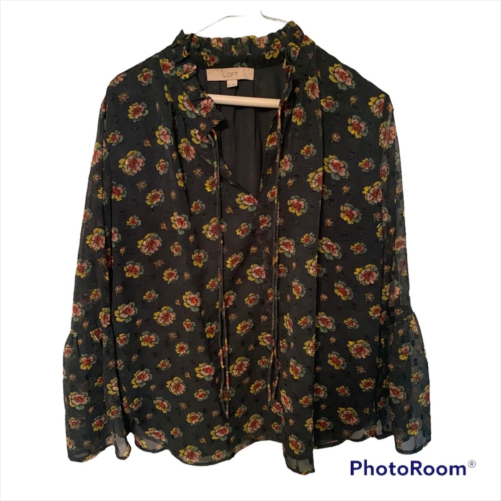 LOFT Boho Long sleeve Floral Blouse size Medium